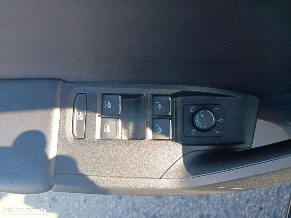 SEAT Leon ST 1.5 TSI FR - 11