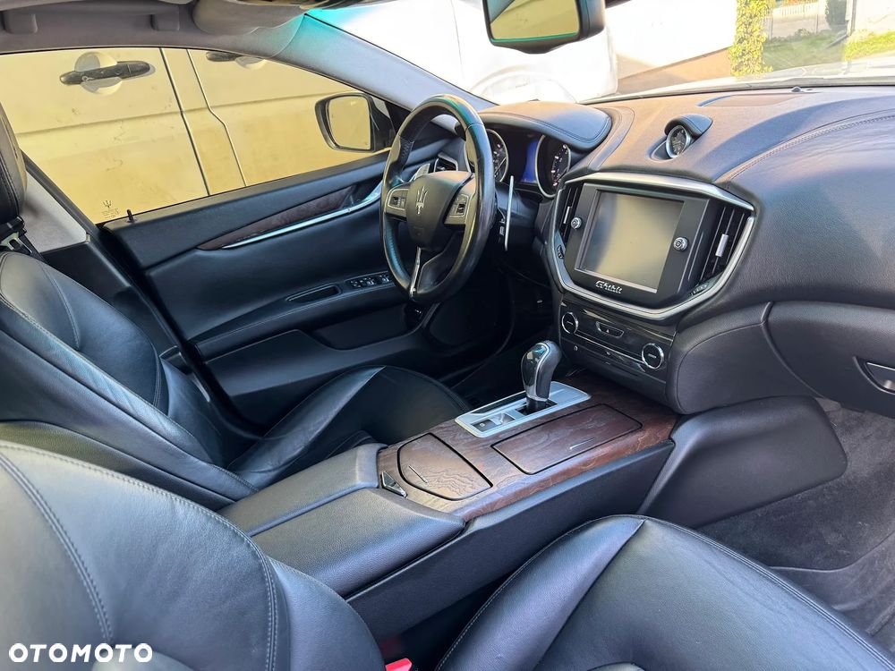 Maserati Ghibli - 17