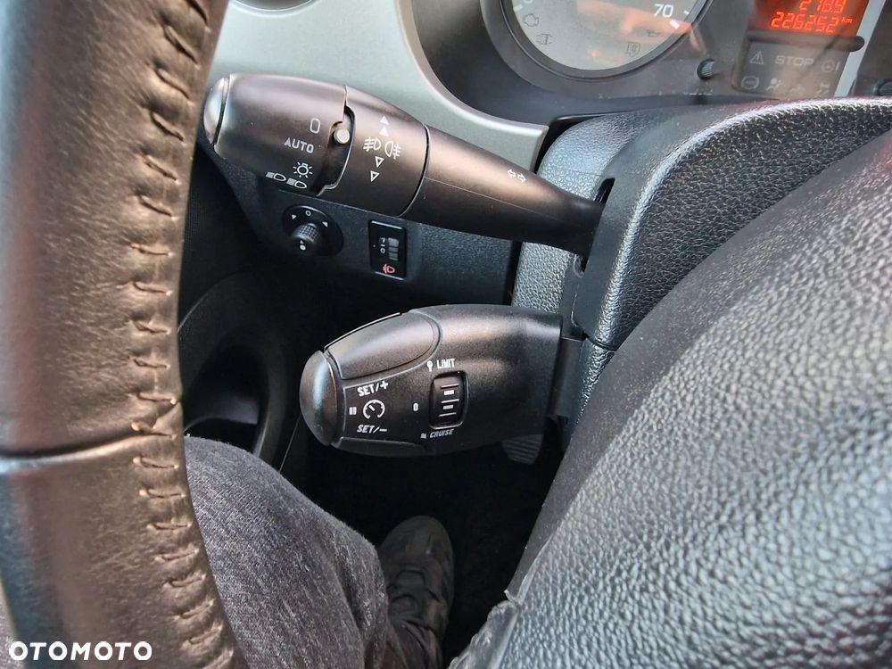 Citroën Berlingo Multispace HDi 115 FAP Exclusive - 18