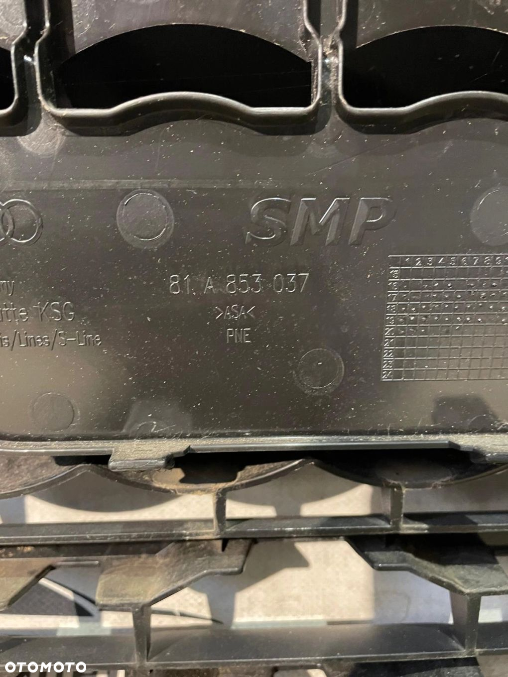 GRILL ATRAPA PRZÓD S-LINE AUDI Q2 81A853037 - 12