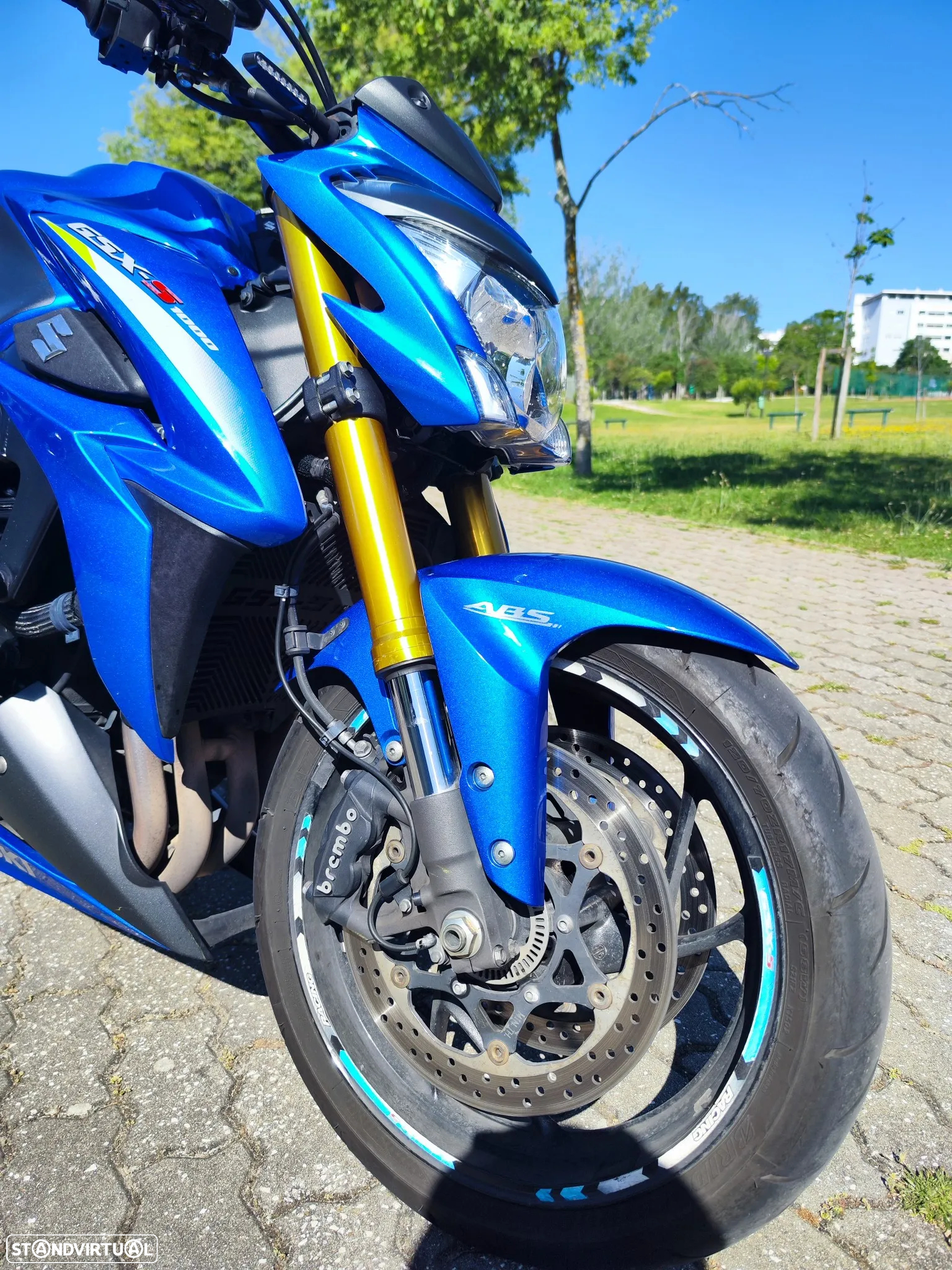 Suzuki GSX S 1000 - 7
