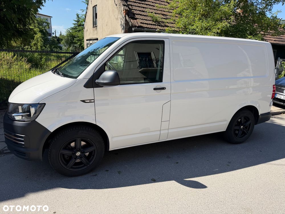 Volkswagen Transporter - 2