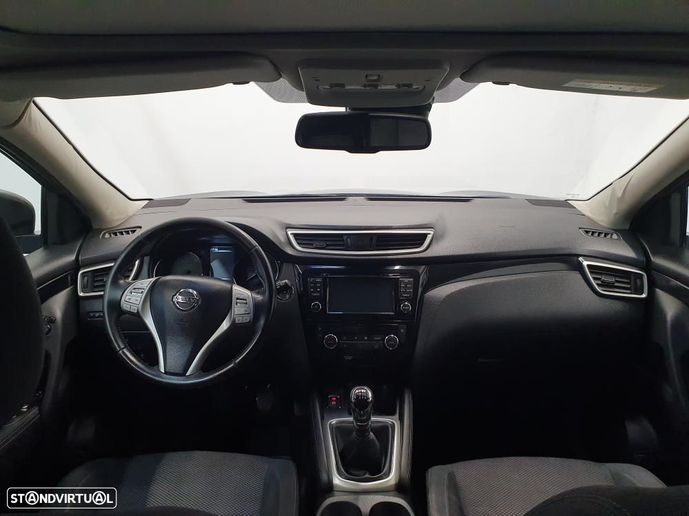 Nissan Qashqai 1.5 dCi 360 - 11