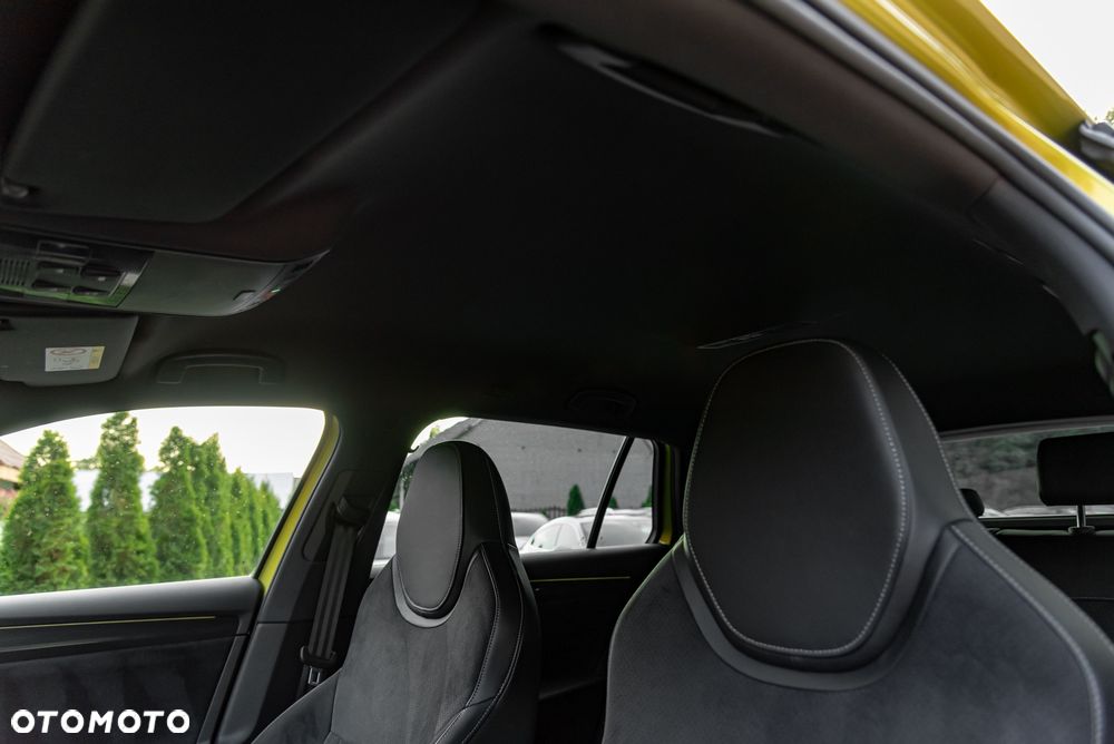 Skoda Superb 2.0 TSI DSG SportLine - 37