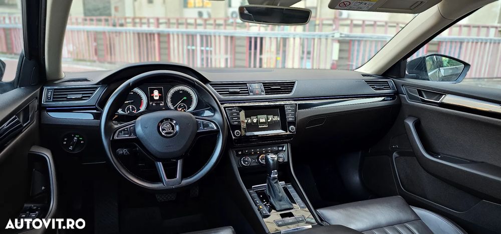 Skoda Superb 2.0 TDI DSG L&K - 21