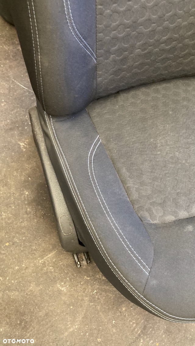 DACIA DOKKER STEPWAY FOTELE KANAPA SIEDZENIA Wwa - 13