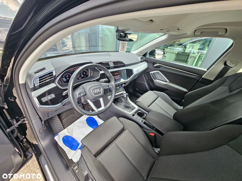 Audi Q3 - 13