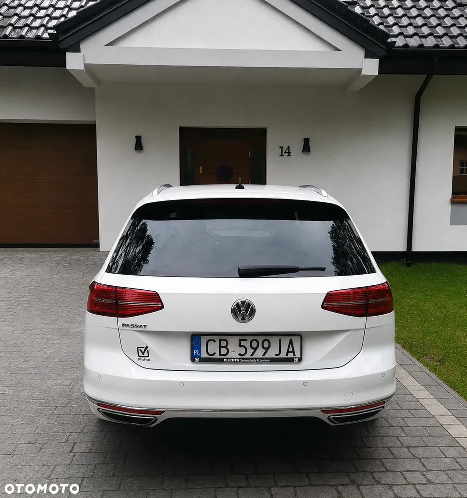 Volkswagen Passat 1.8 TSI BMT Highline DSG - 4