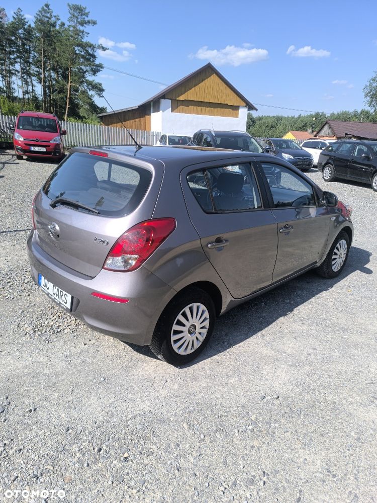 Hyundai i20 - 6