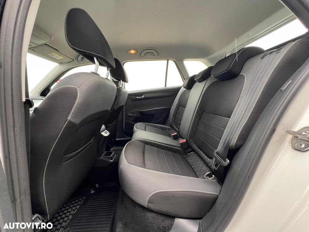 Skoda Fabia 1.0 TSI 95 CP Ambition - 11