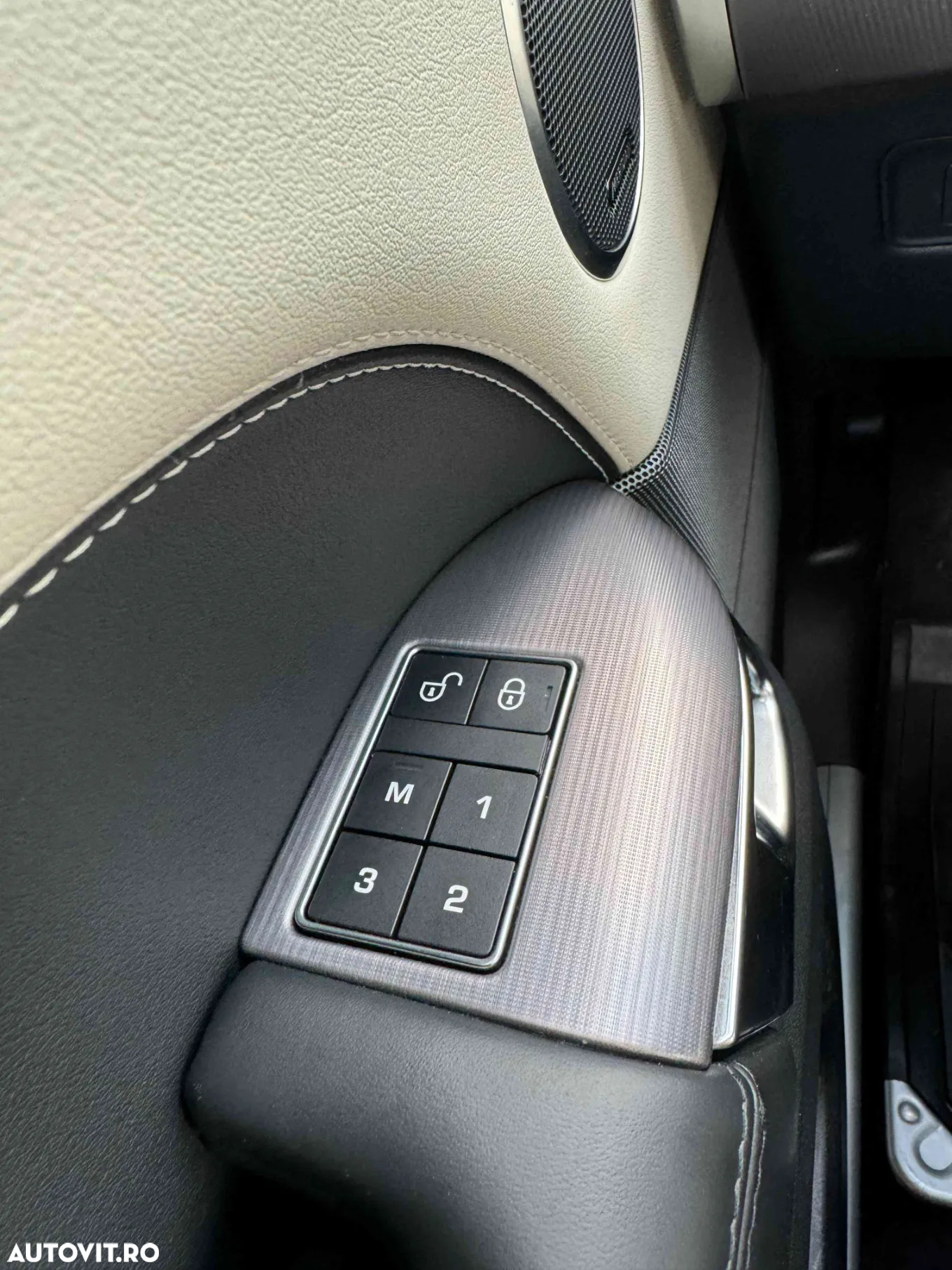 Land Rover Range Rover Sport - 16