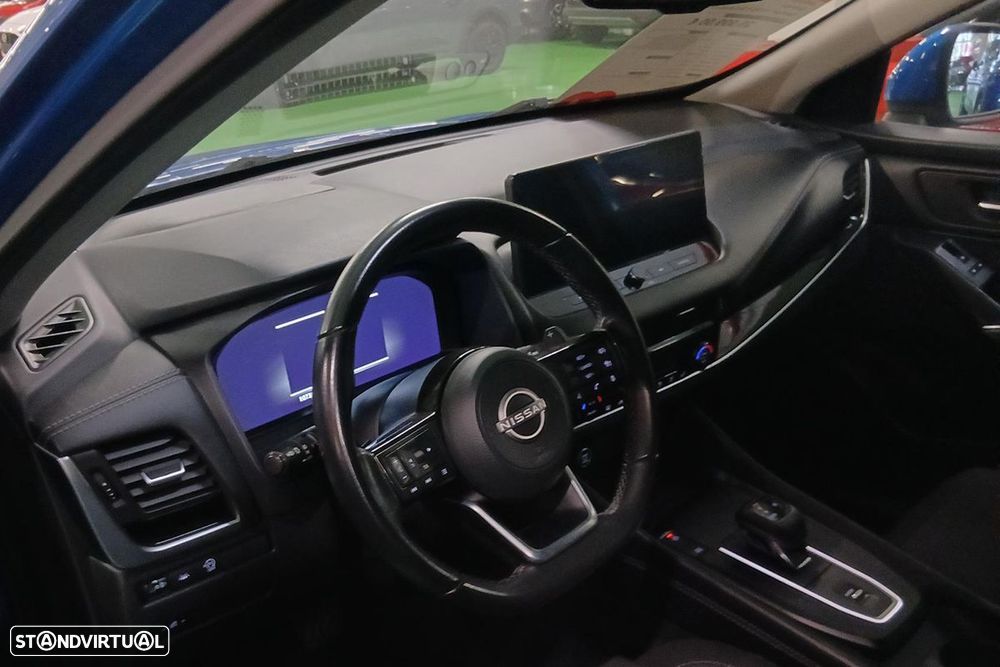 Nissan Qashqai 1.3 DIG-T N-Connecta Xtronic - 5