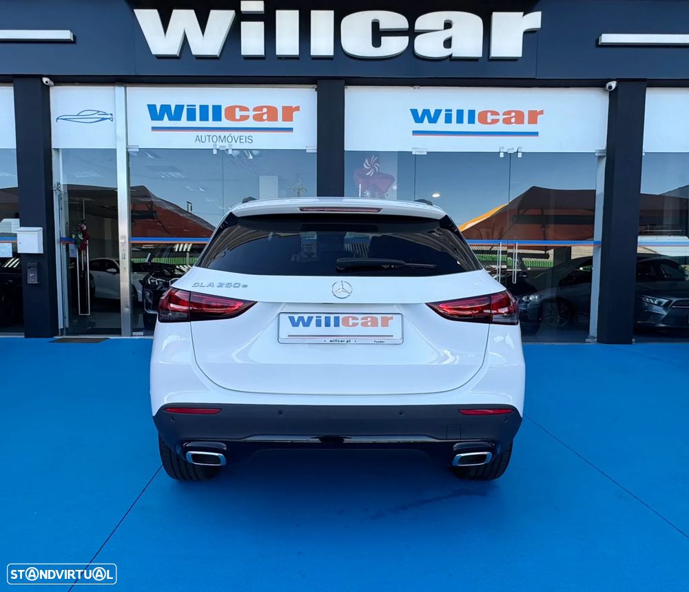 Mercedes-Benz GLA 250 e 8G-DCT Progressive - 4
