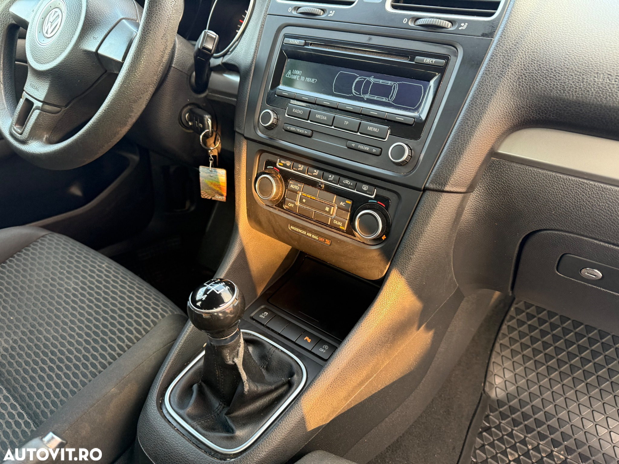 Volkswagen Golf Variant 1.6 TDI DPF Trendline - 12