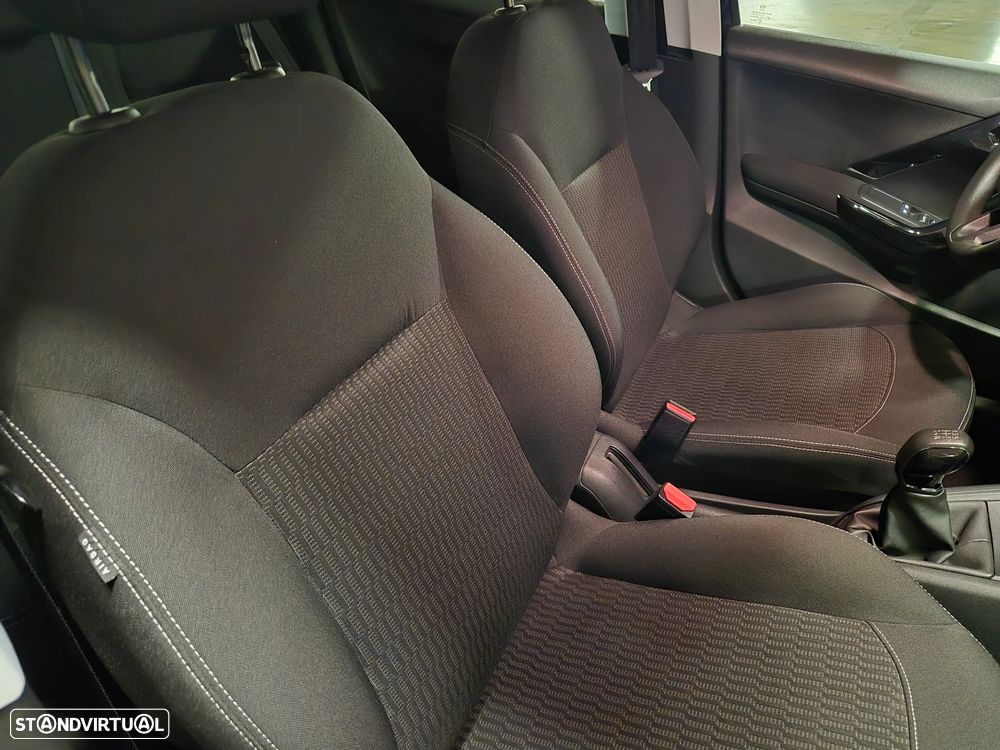 Peugeot 208 1.5 BlueHDi Active Pack - 46