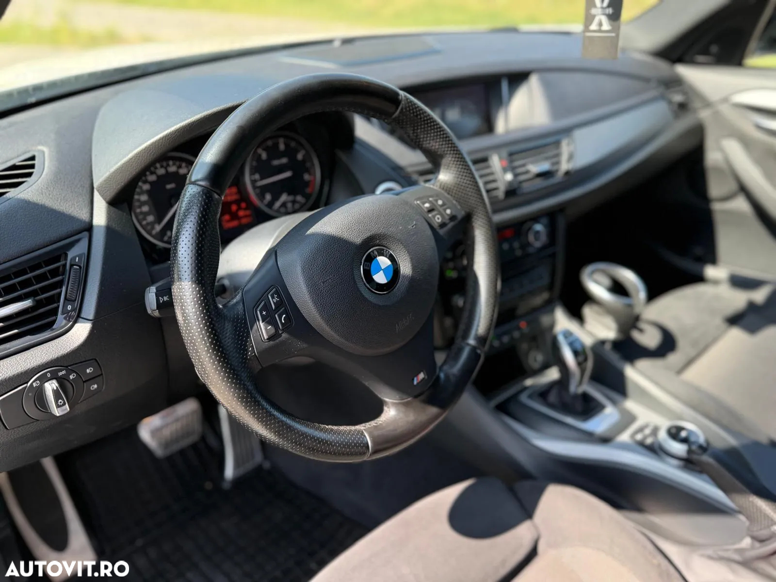 BMW X1 xDrive20d Aut. Sport Line - 32