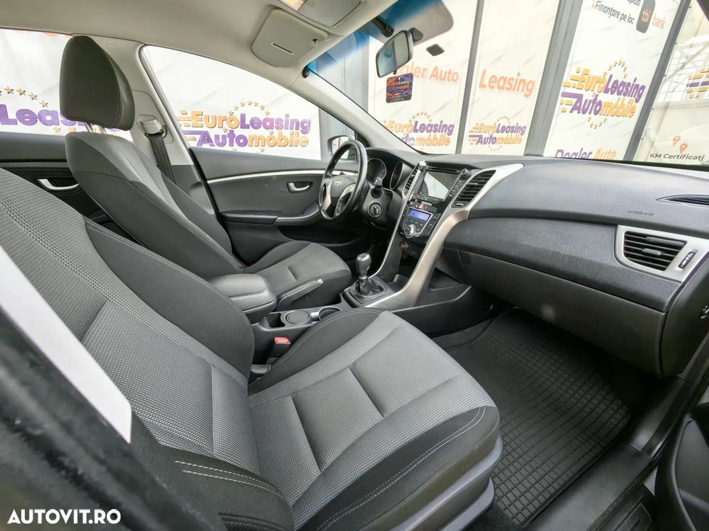 Hyundai i30 - 19