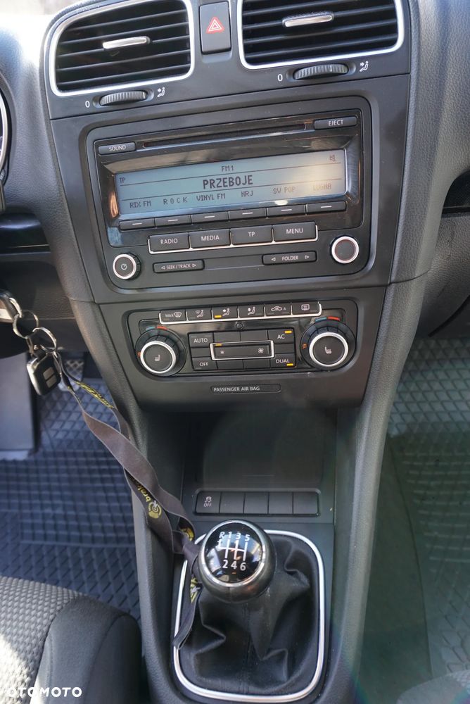 Volkswagen Golf 1.4 TSI Style - 32