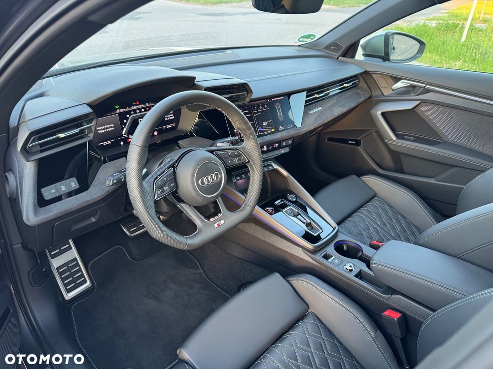 Audi S3 Sportback TFSI  quattro S tronic - 21