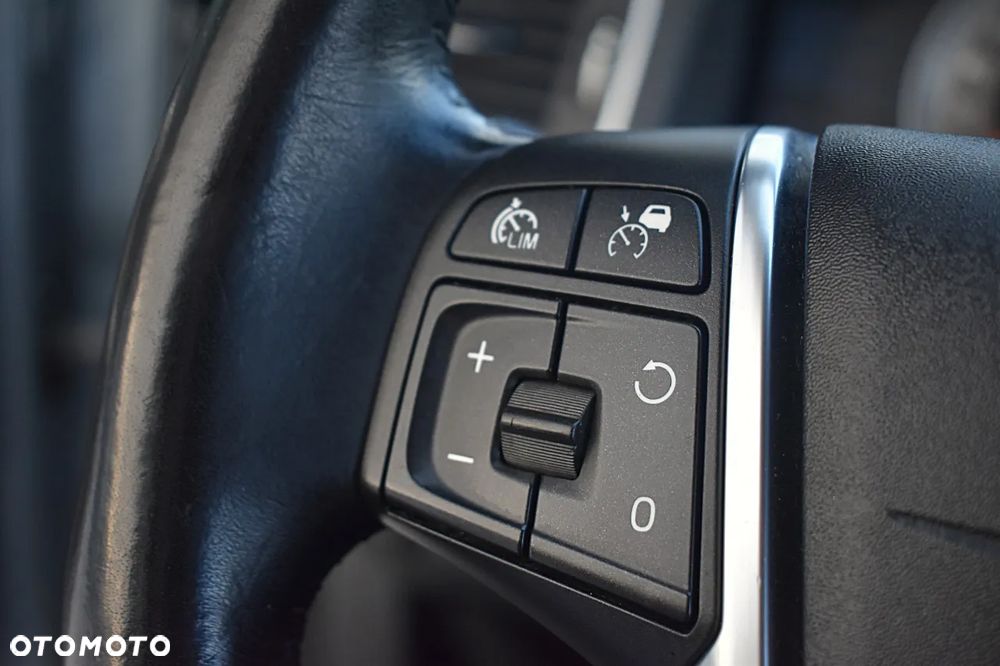 Volvo S60 D3 Geartronic Momentum - 34