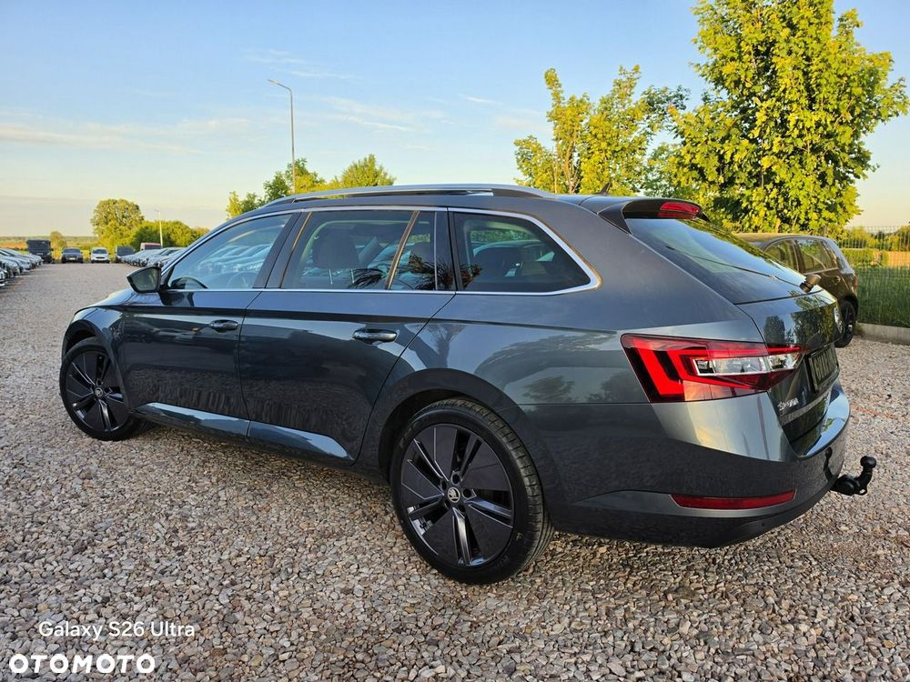 Skoda Superb 2.0 TDI Ambition - 10