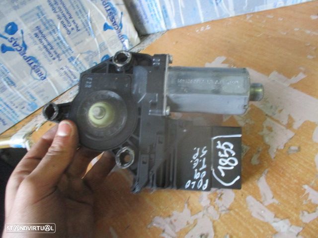 Motor Elevador Vidro 5M0839401A VW POLO 2009 TE - 1