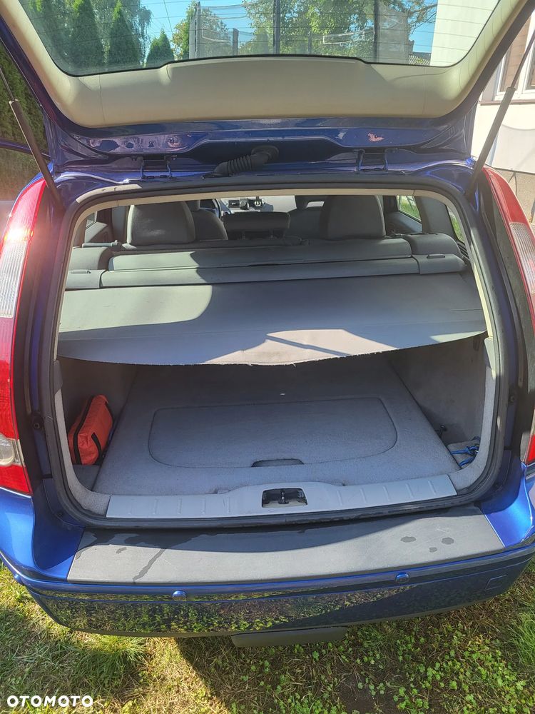Volvo V50 2.0D Momentum - 10