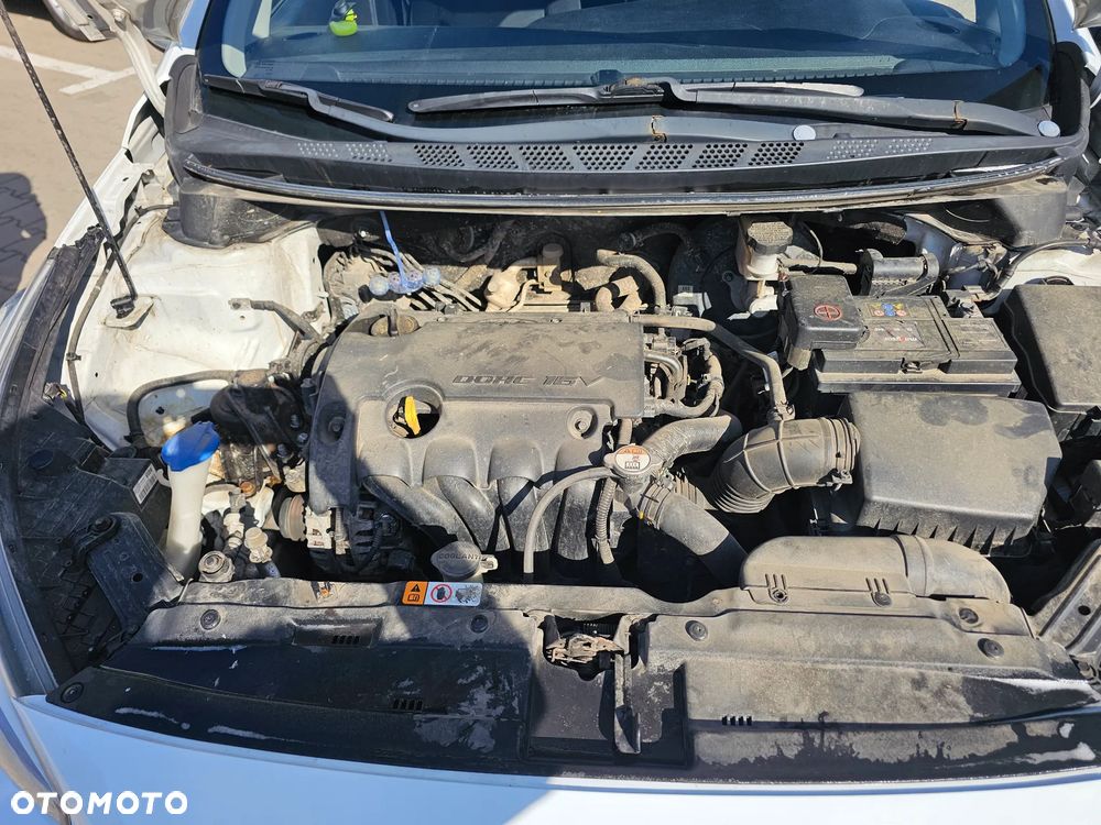 Kia Ceed 1.4 CVVT - 9