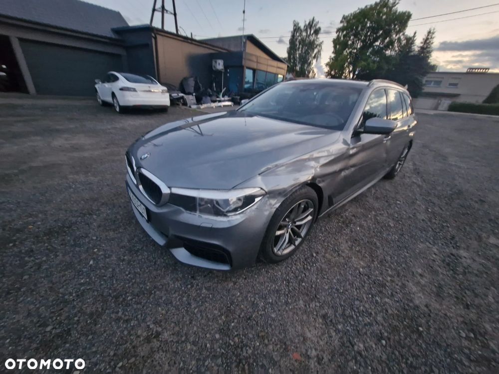 BMW Seria 5 520d xDrive M Sport Edition - 3