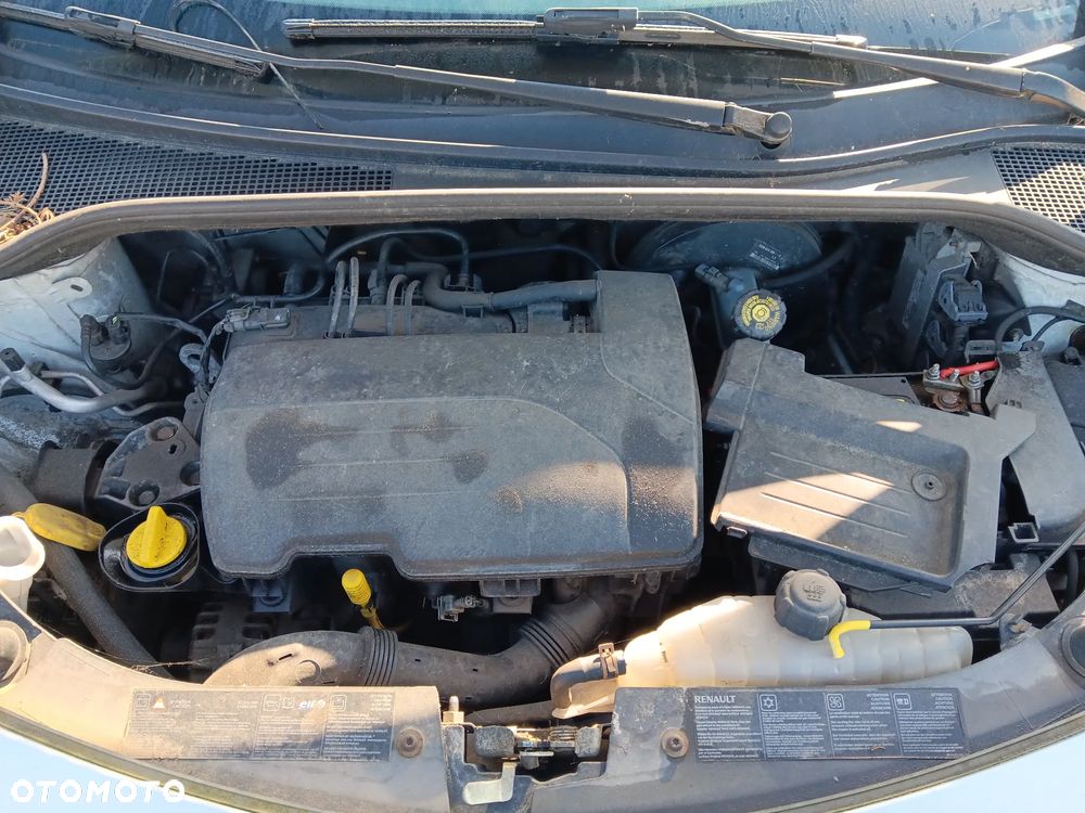 066 / RENAULT CLIO III / NA CZĘŚCI - 9