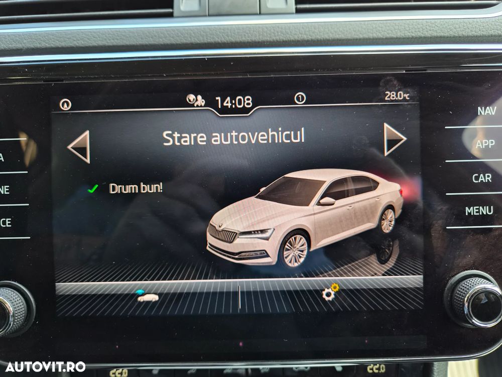 Skoda Superb 2.0 TDI DSG Ambition - 20