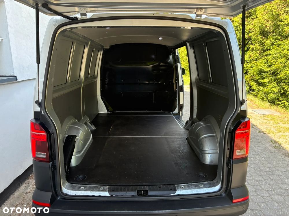 Volkswagen T6.1 Transporter L2H1 2.0TDI 150KM SALON PL Lampy Led Kamera - 22