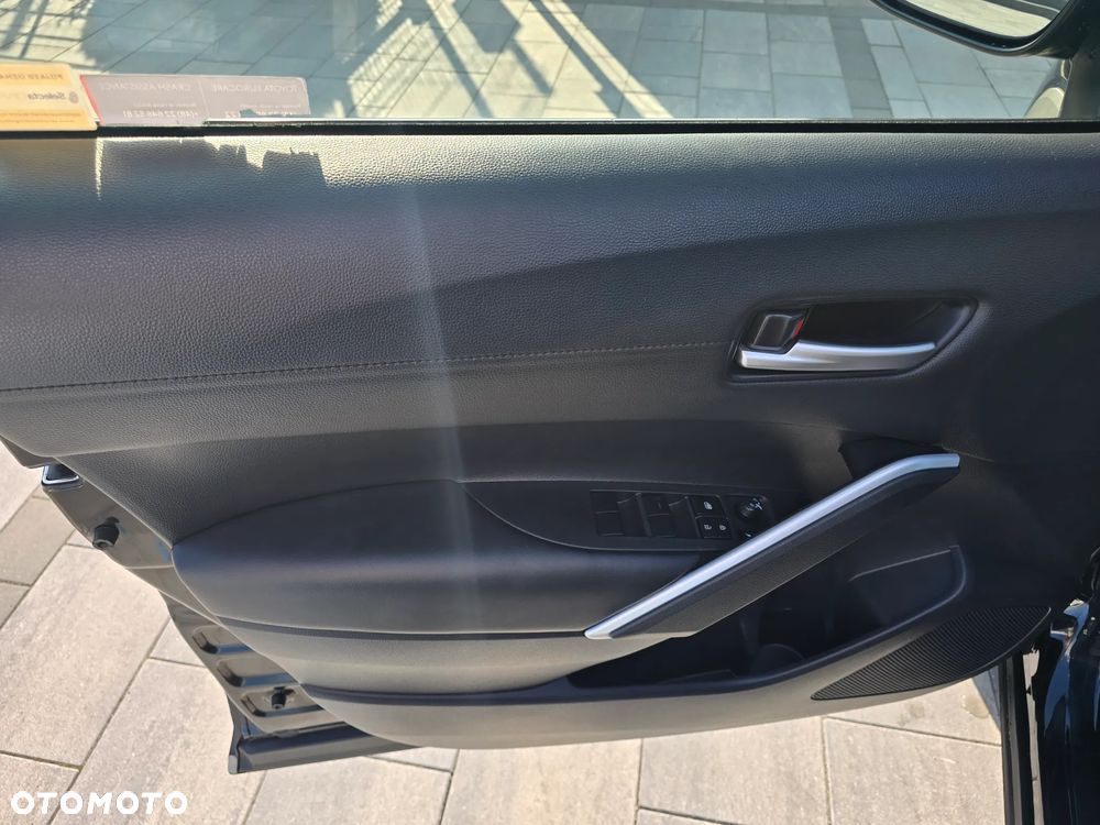 Toyota Corolla Cross 2.0 Hybrid Comfort - 26