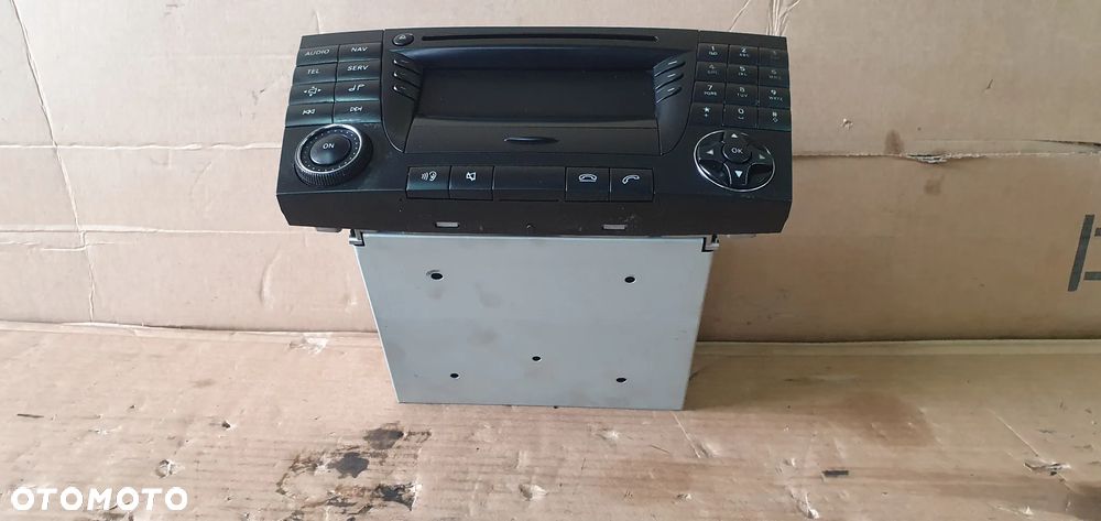 Radio radioodtwarzacz Mercedes E-Klasa W211 A2118702790 - 6