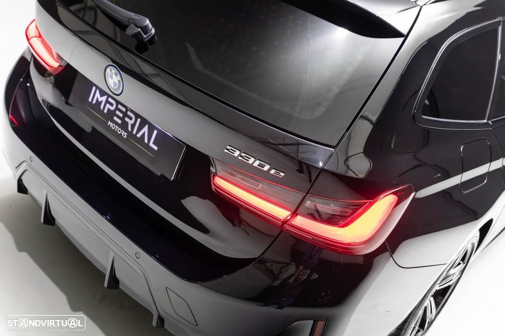 BMW 330 e Pack M Auto - 27