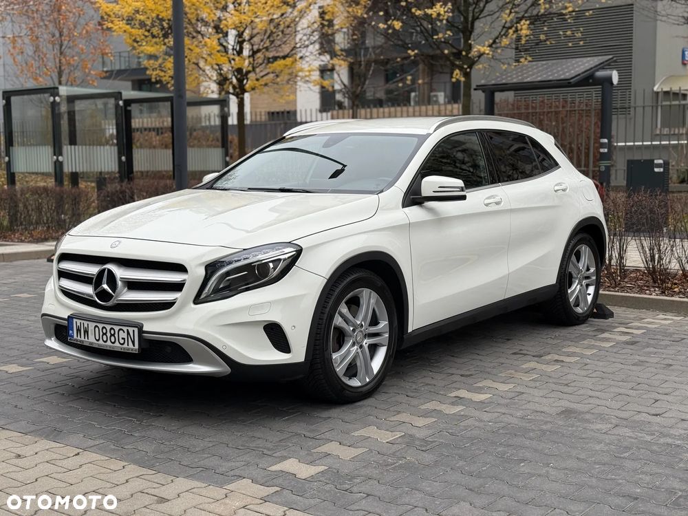 Mercedes-Benz GLA 250 4Matic 7G-DCT UrbanStyle Edition