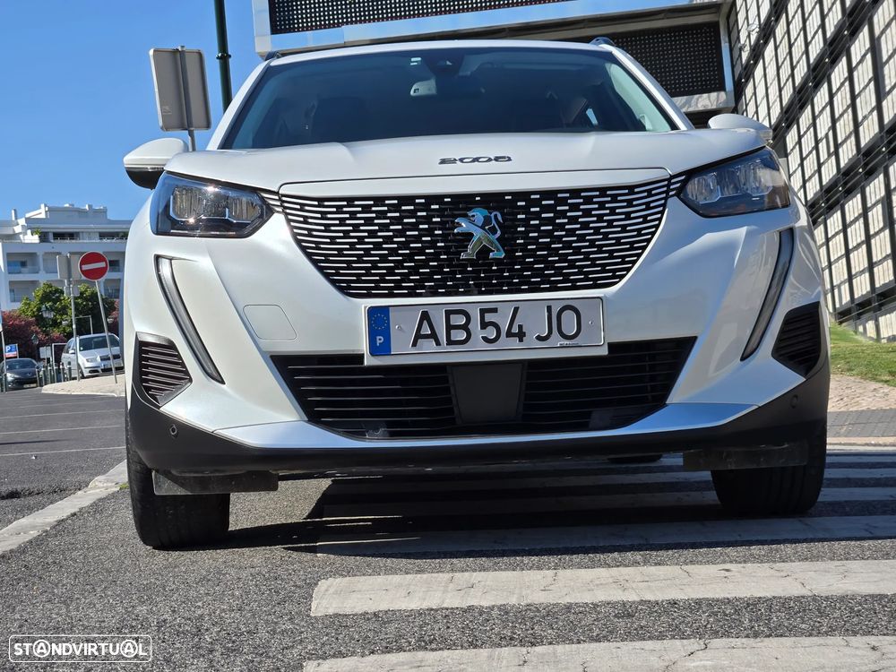 Peugeot 2008 - 9
