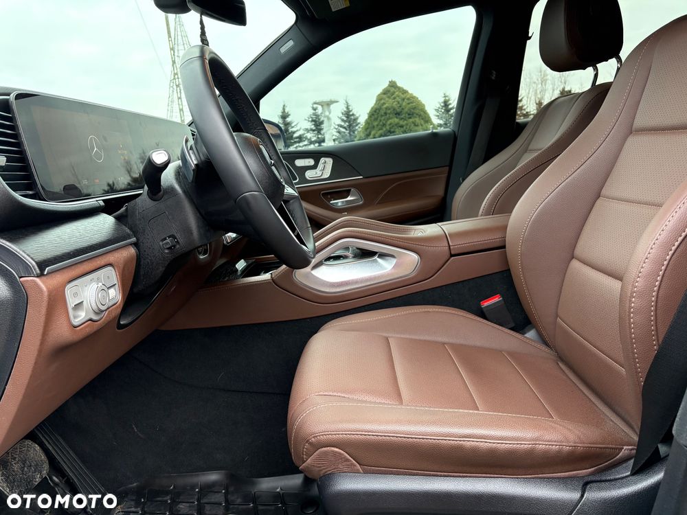 Mercedes-Benz GLE - 10