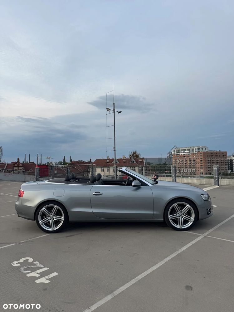 Audi A5 Cabrio - 2