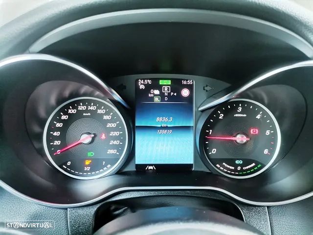 Mercedes-Benz GLC 300 de 4Matic 9G-TRONIC AMG Line - 23