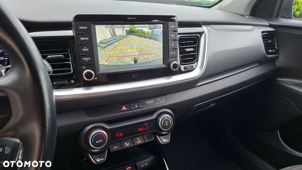 Kia Stonic - 11