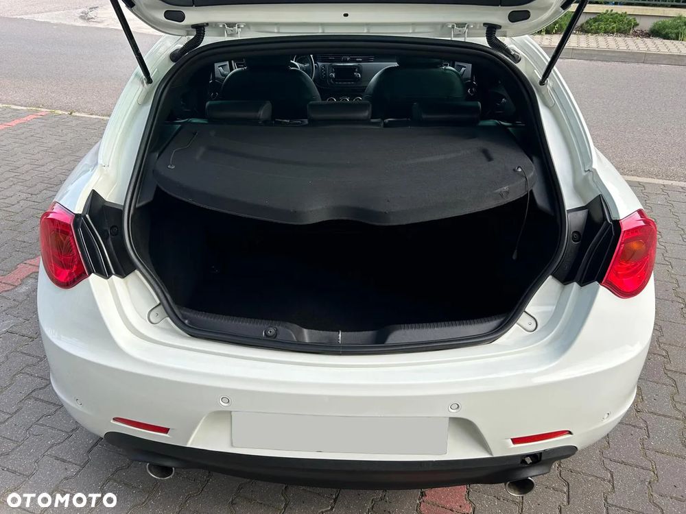 Alfa Romeo Giulietta - 15