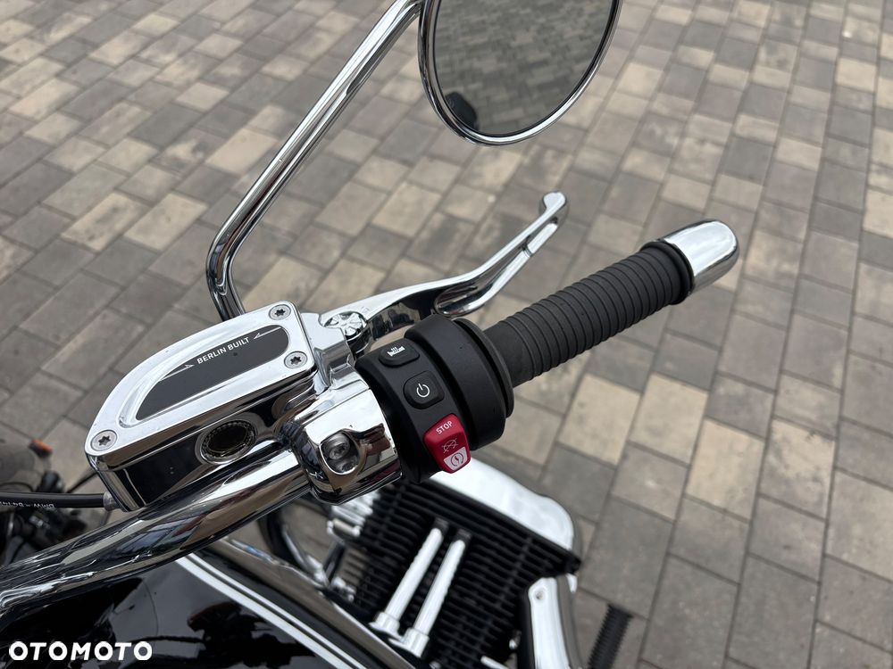 BMW R - 16