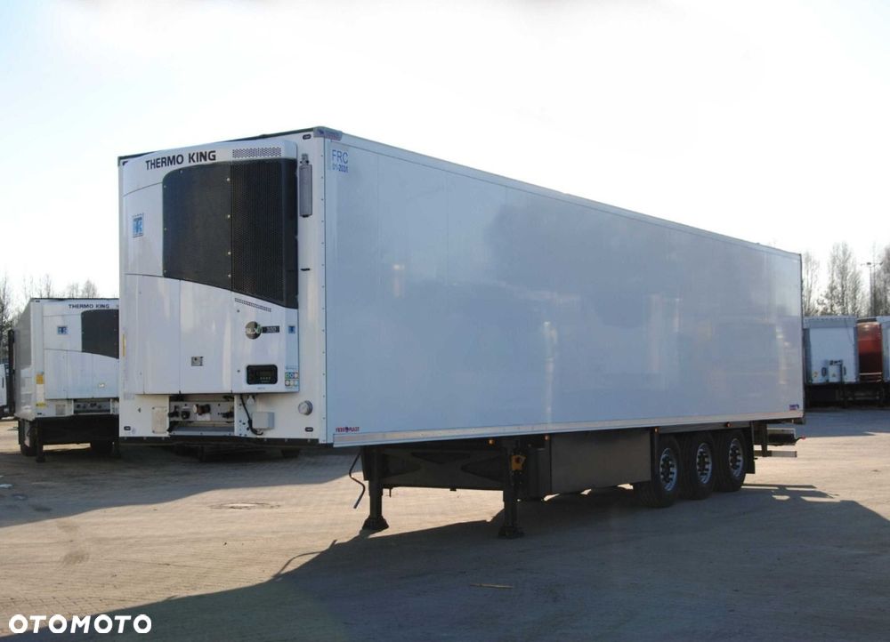 Schmitz Cargobull SKO, Doppelstock, Thermo King - 1