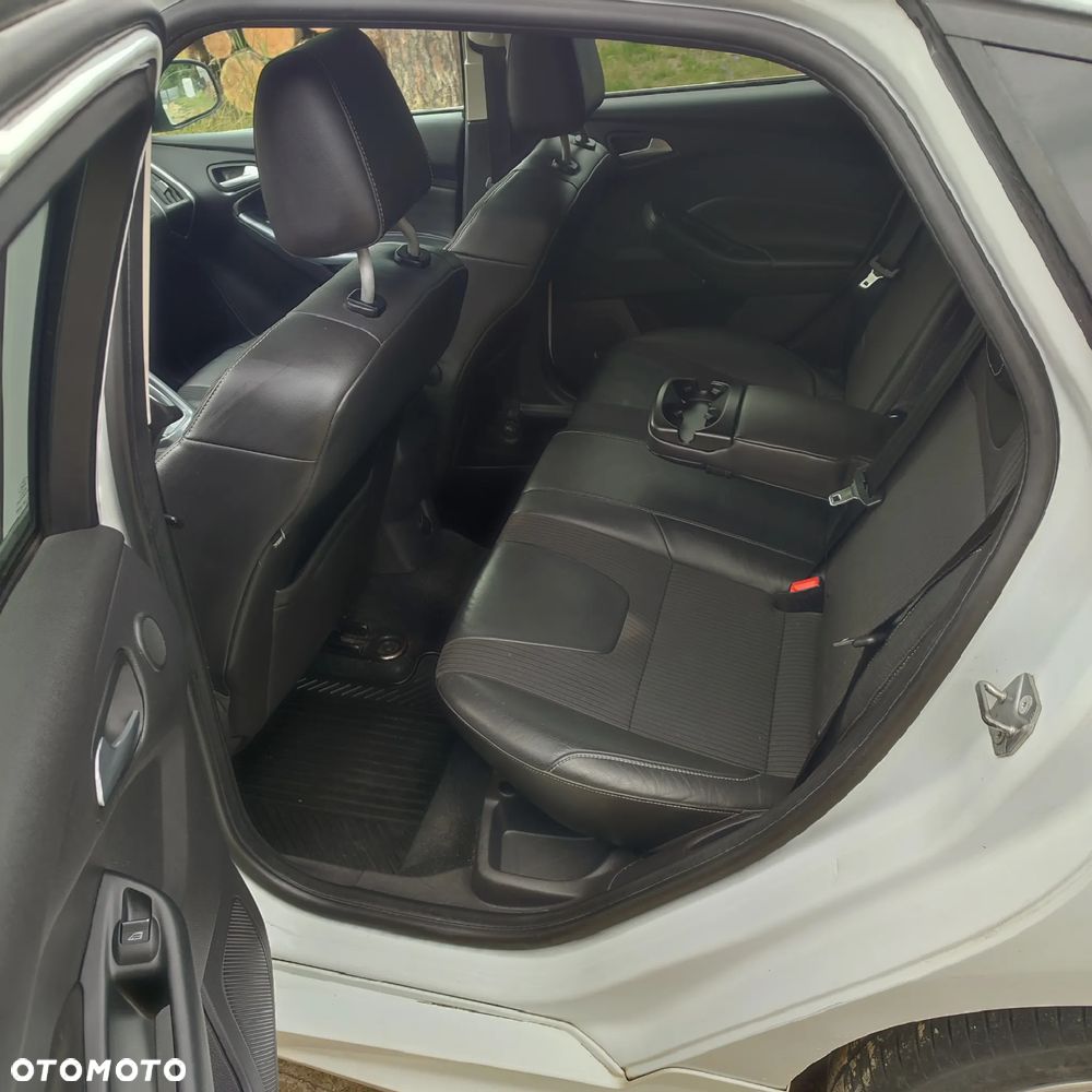 Ford Focus - 7