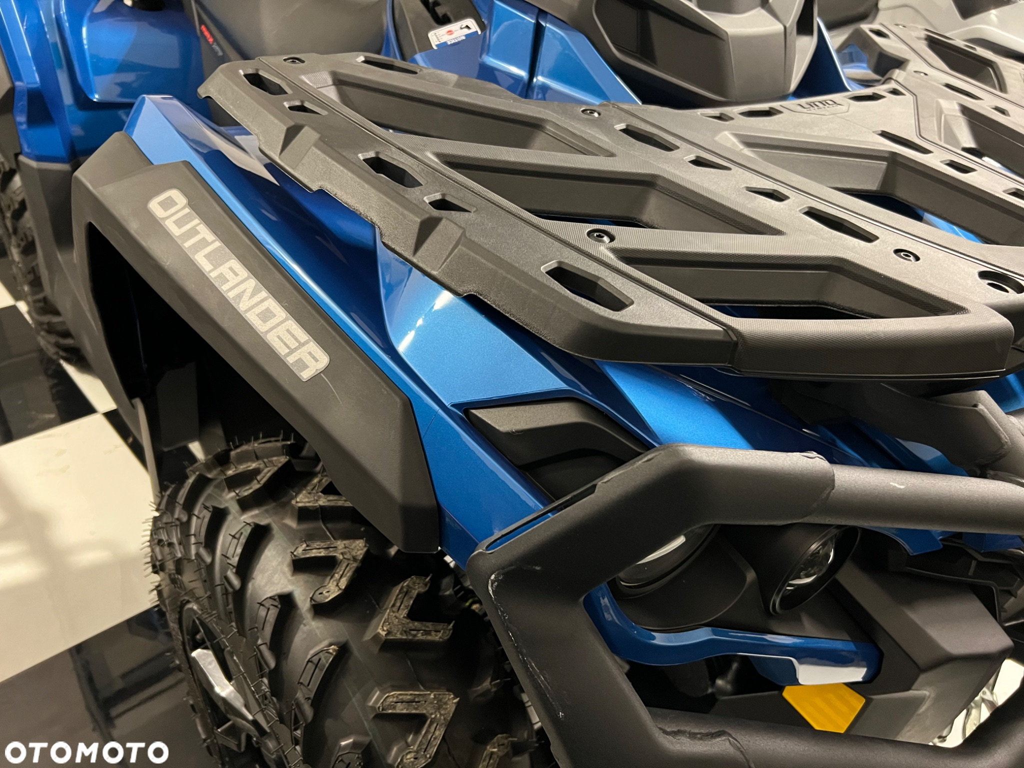 Can-Am Outlander Max - 2