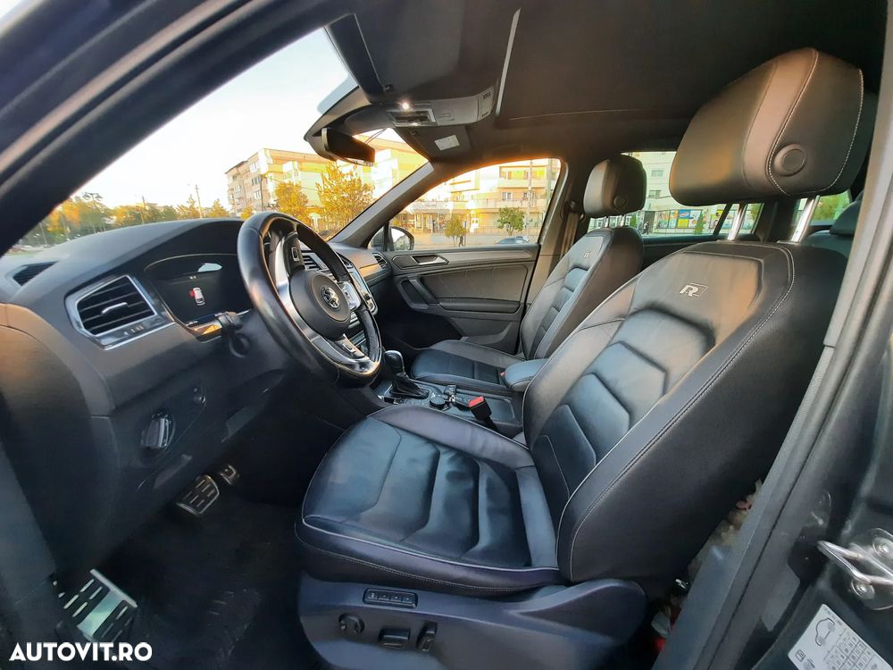 Volkswagen Tiguan - 12