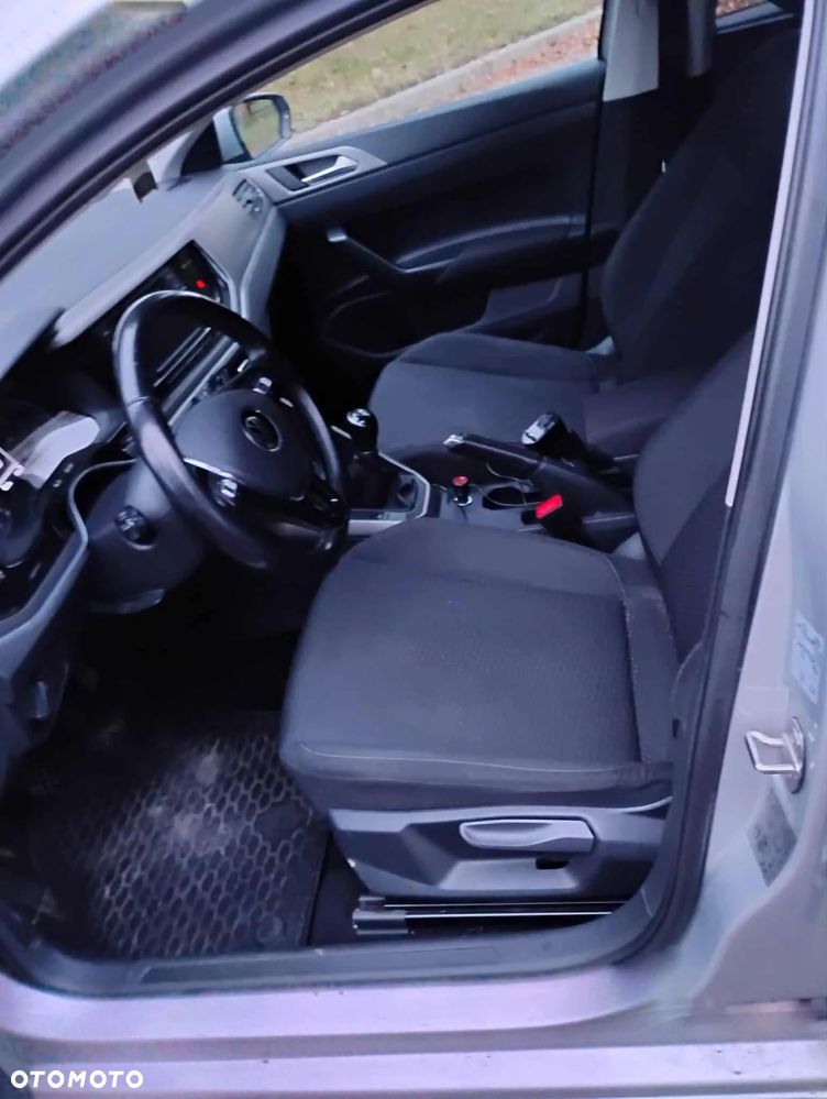Volkswagen Polo 1.0 TSI - 2