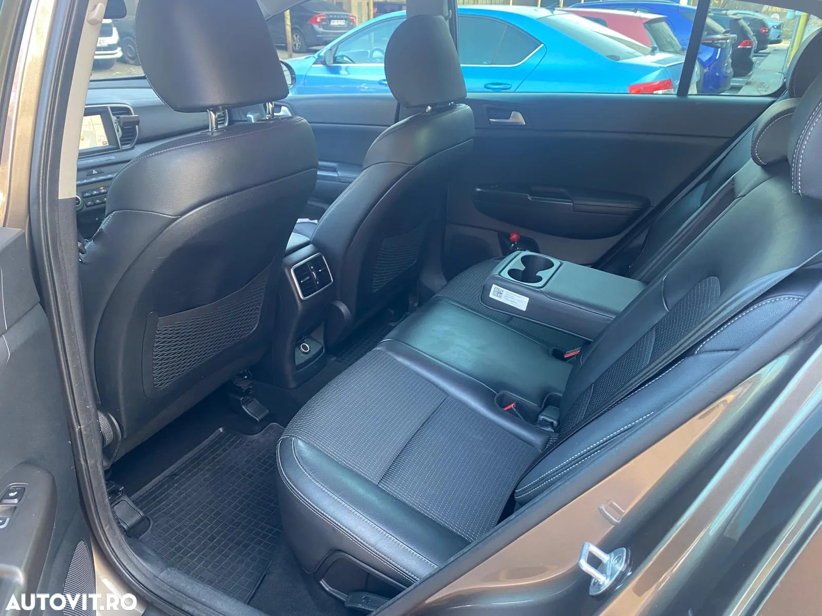 Kia Sportage 1.6 T-GDI 7DCT 4x4 Style - 4