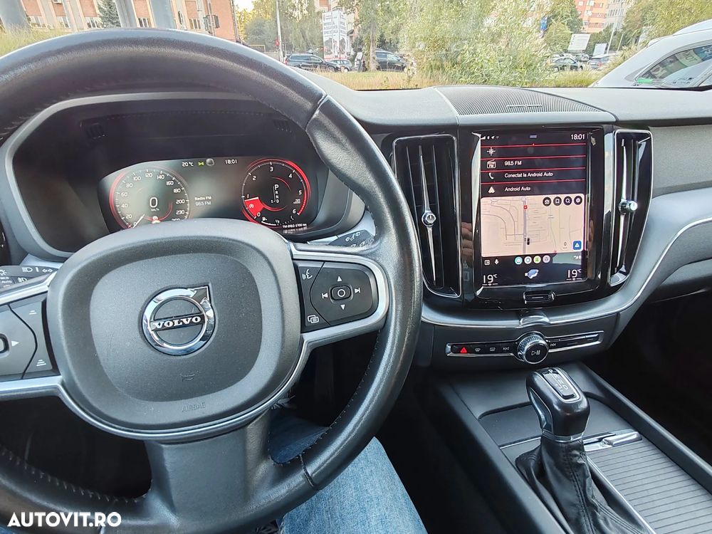 Volvo XC 60 D5 AWD Momentum - 15